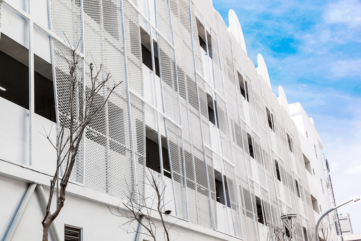 Expanded Metal On Parking Lot Façade