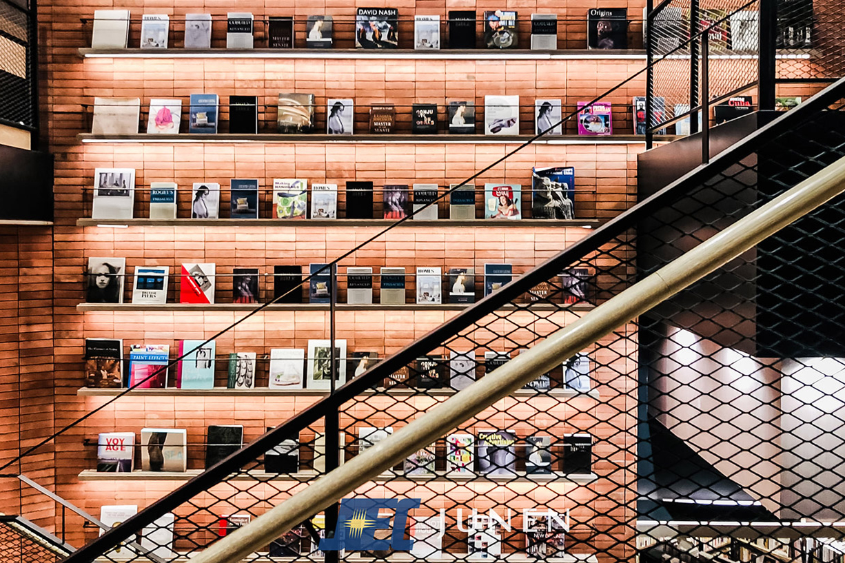 Takuya Bookstore Interior Decoration